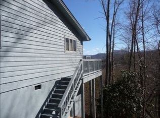 105 Julian Hts, Sylva, NC 28779