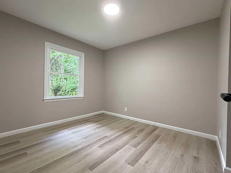5304 Cedrus Cir — Photo 4