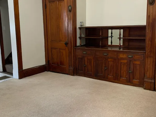 422 Loras Blvd #422/5, Dubuque, IA 52001