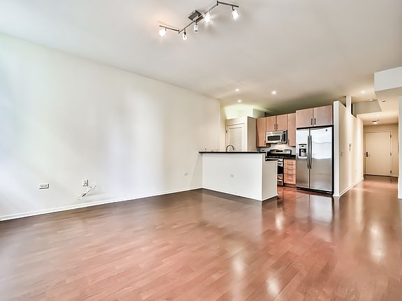 5th image of 310 S Michigan Ave Unit 1112