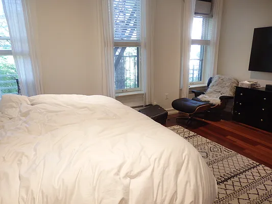 Rented by John O'Kelly Real Estate | media 5