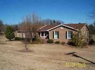 5558 Locust Hill Rd, Travelers Rest, SC 29690