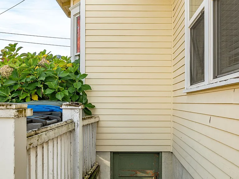 18441 Nelson Pl NE — Photo 50