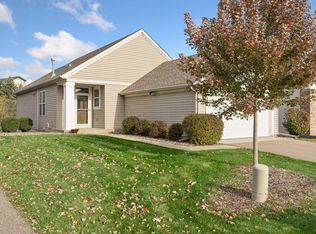 2545 Prairie Oak Trl, Woodbury, MN 55125