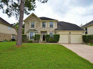 1706 Valero St, Friendswood, TX 77546