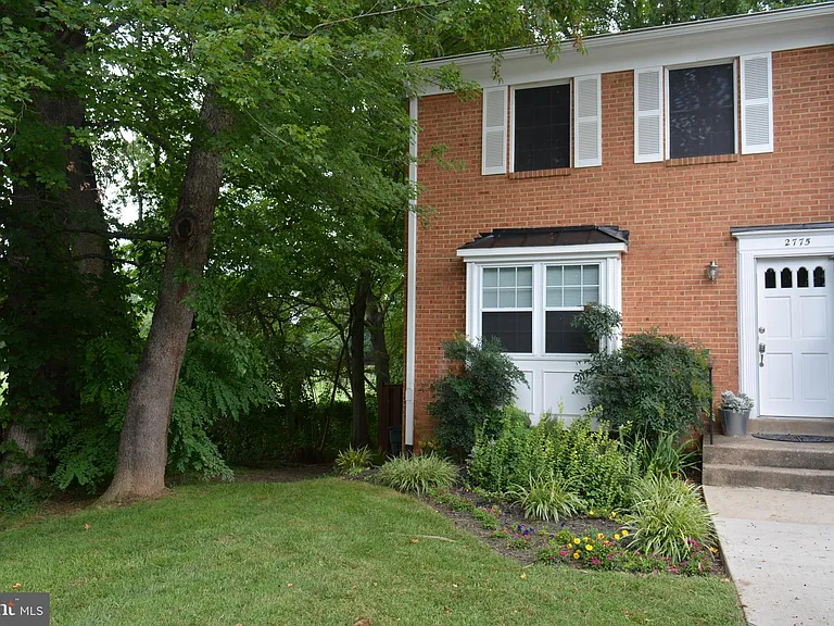 2775 Sikes Ct — Photo 1