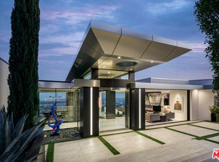 1 Bode Dr, Los Angeles, CA 90069