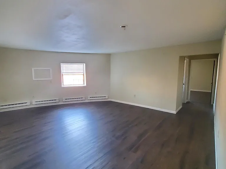 41 1st St #5 — Photo 2