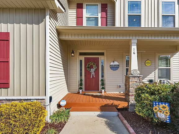 4th image of 16 Diamond Hill Cir