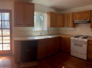 25779 Madrone Dr, Willits, CA 95490
