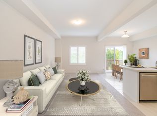 305 Garner Rd W #96, Hamilton, ON L9G3K9