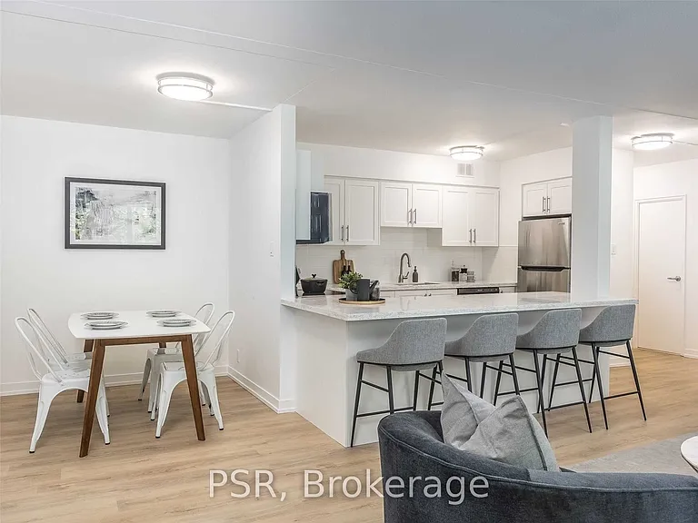 240 Markland Dr #511 — Photo 3