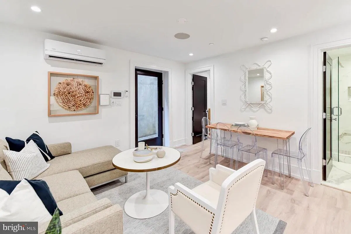 1 bed, 410 sqft, $2,295 — Photo 4