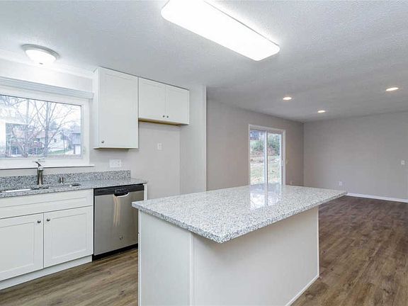 2nd image of 217 Cool Meadows Dr