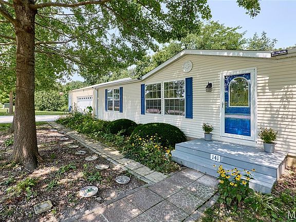 2nd image of 141 Sun Haven Dr