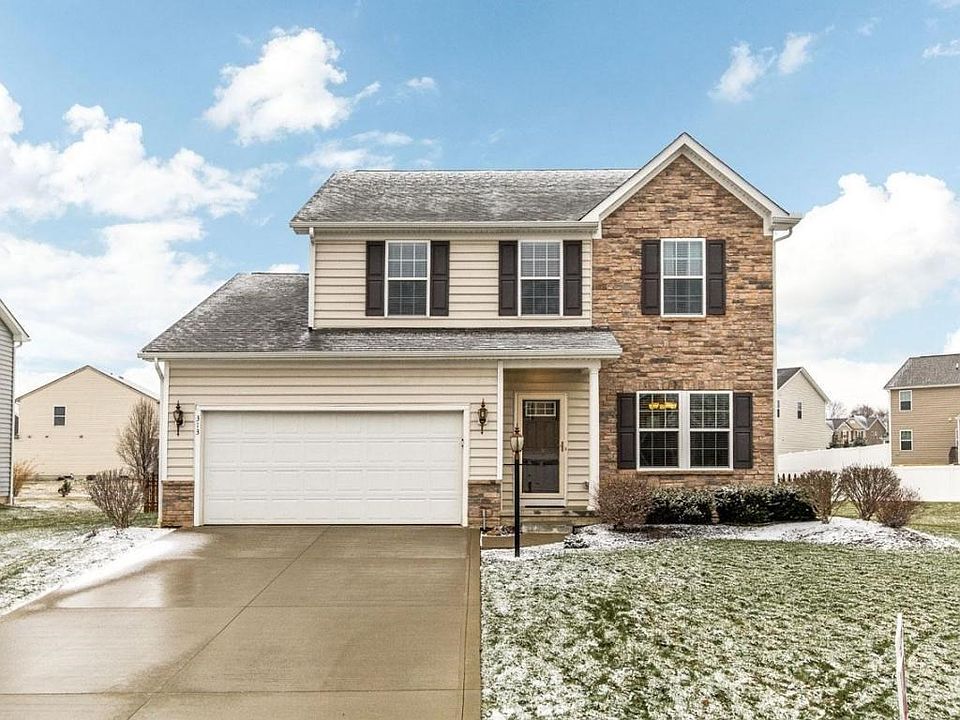 1st image of 313 Evergreen Cir