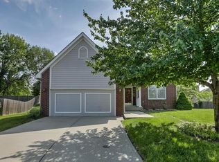 8709 N Flora Ave, Kansas City, MO 64155