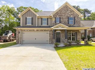 7024 Camrose Ln, Huntsville, AL 35806