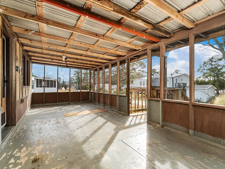 102 N Dawn St — Photo 7