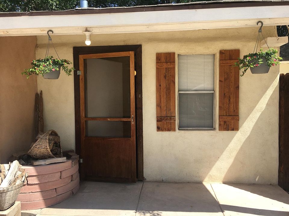 Entrance to brick room with pot bellied stove...Comes with a supply of wood...