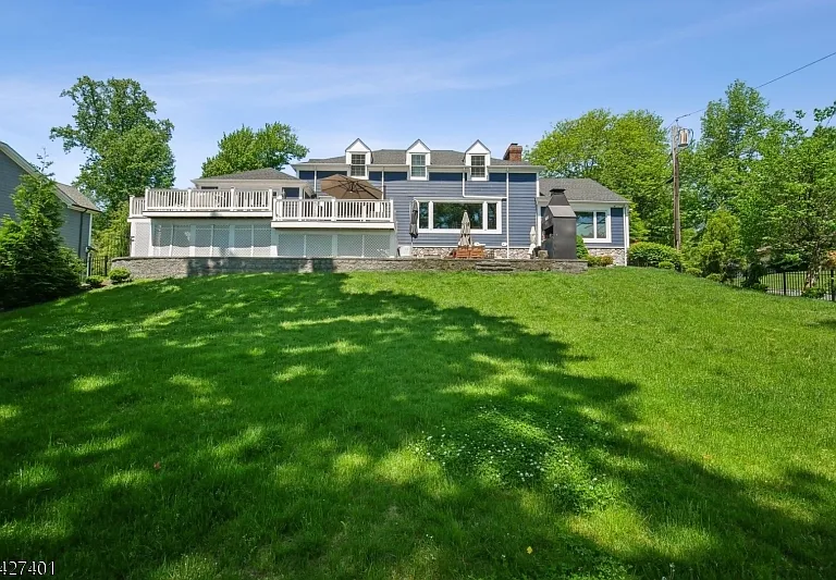1008 Mary Allen Ln — Photo 35