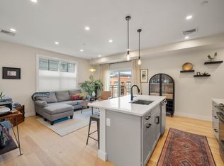 21 Lexington St UNIT 304, Boston, MA 02128