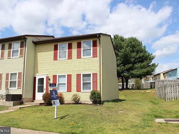 2nd image of 5213 Magnolia Pl