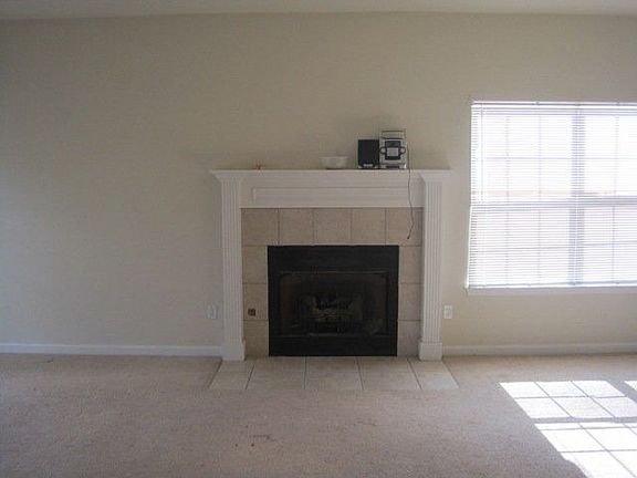 5th image of 205 Ponderosa Cir