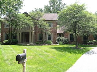 14206 Cedar Springs Dr, Chesterfield, MO
