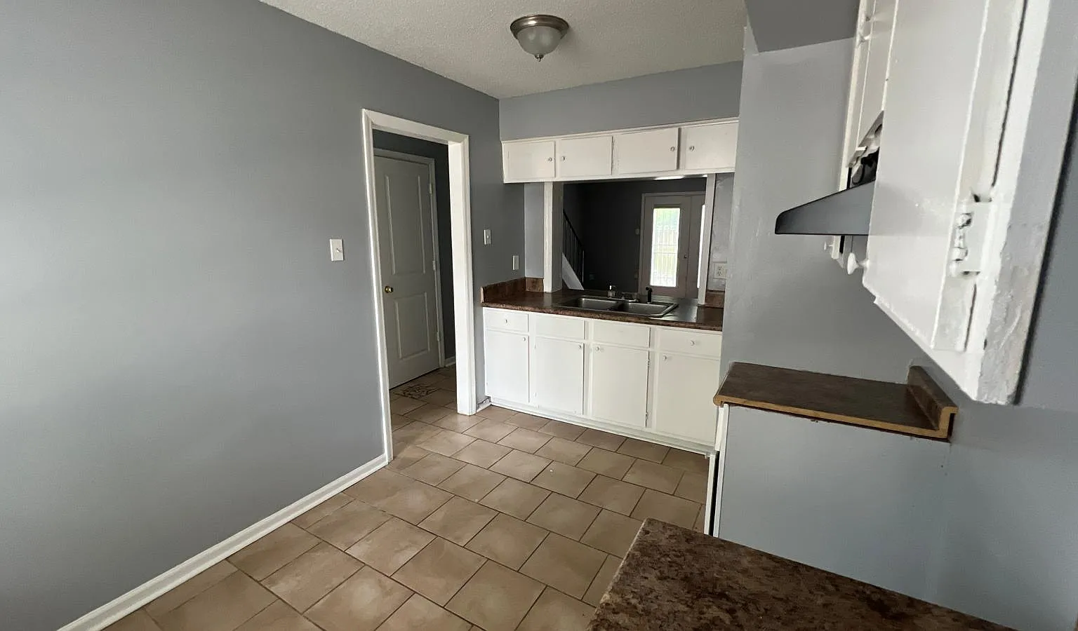3786 Cambridge Station Dr — Photo 4