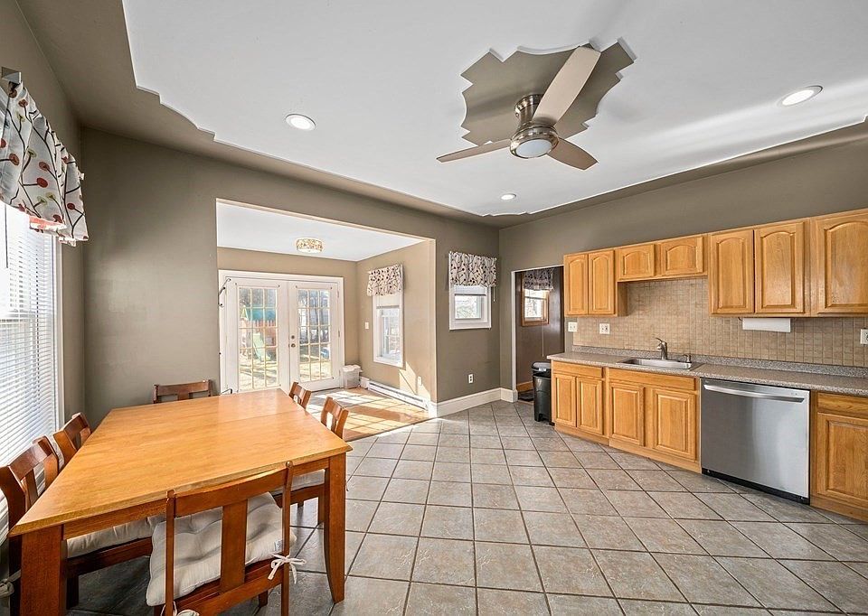 26 Vernon St, Whitman, MA 02382 Zillow