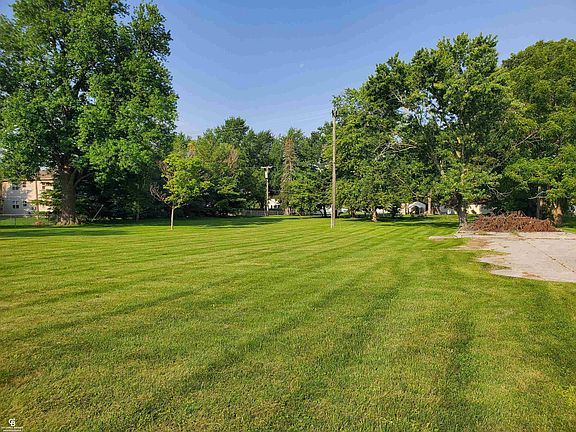 2nd image of Main St