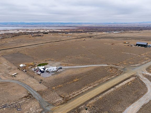 2nd image of 24 S 51 Ranch Dr