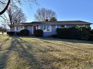 17 Sherwood Dr N, Marlborough, MA 01752