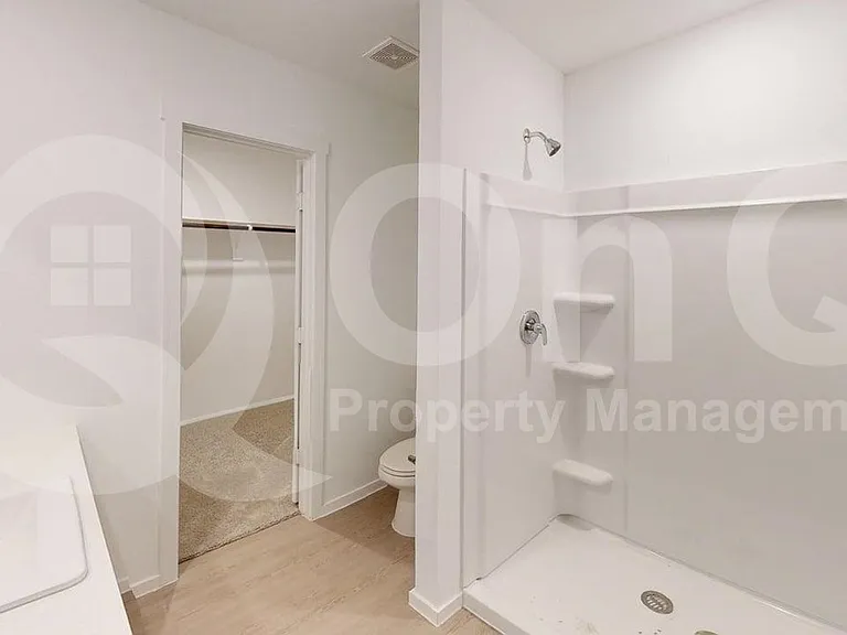 3911 Ontario Way — Photo 17