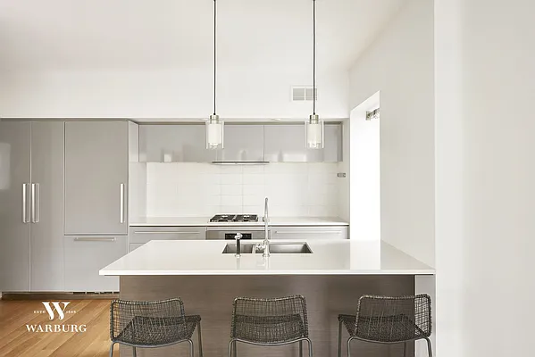 Sold by Warburg | media 28