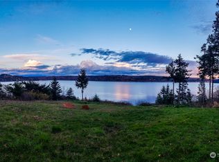 14209 Gibralter Rd, Anacortes, WA 98221