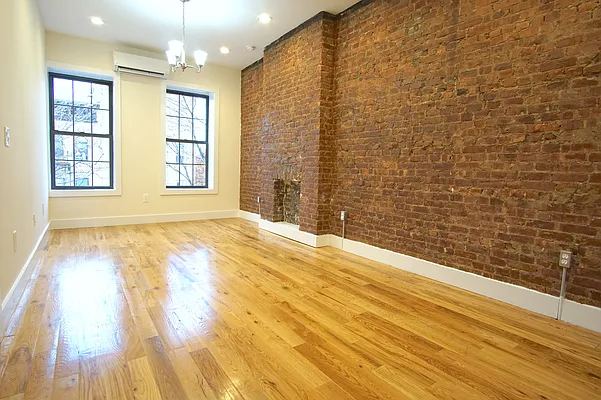 Rented by Doorway NYC, LLC | media 20