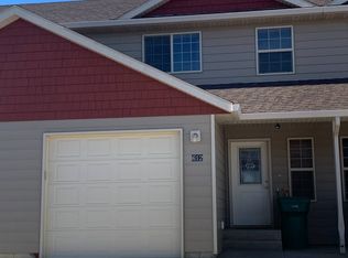612 Sunrise Ct, Sidney, MT 59270