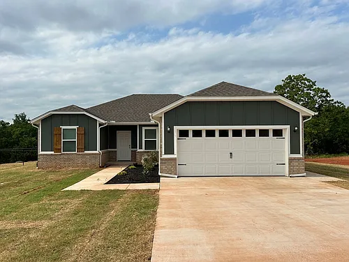 17980 Lantana Loop Photo 1