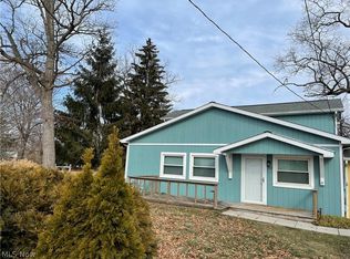 252 Oak Grove Dr, Coventry Township, OH