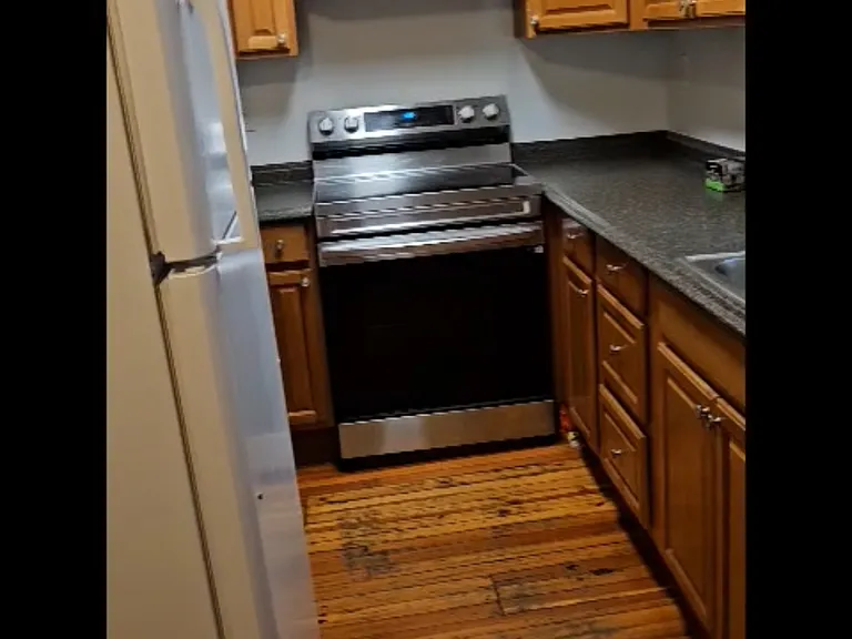 79 Academy St #2C — Photo 2