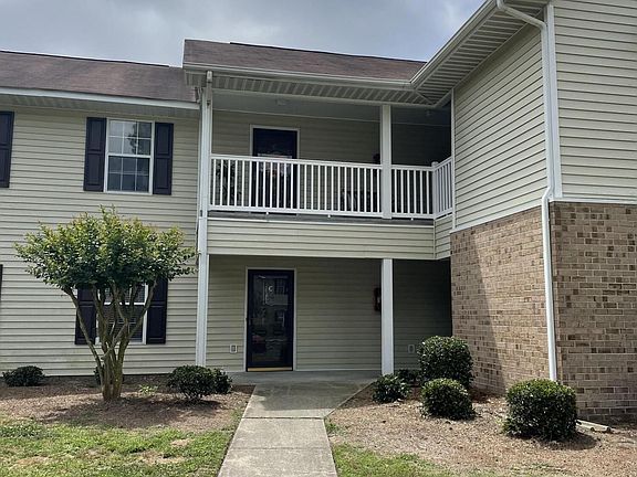 3rd image of 2800 Mulberry Ln APT C