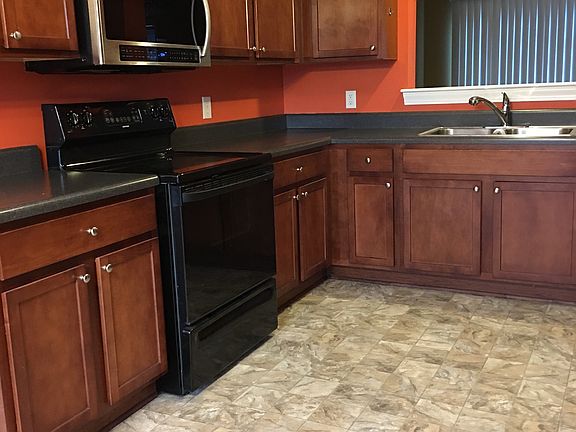 2nd image of 4246 Dudleys Grant Dr APT D