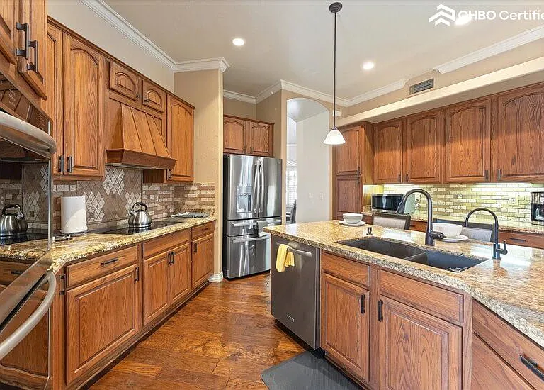 6445 W Fullam St — Photo 22