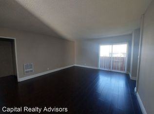 2040 W Wardlow Rd #7, Long Beach, CA 90810
