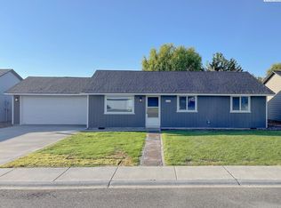 4831 Holly Way, West Richland, WA