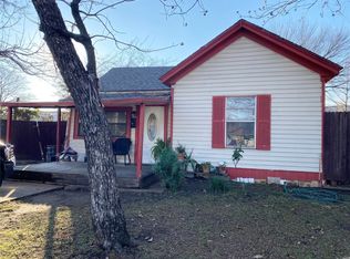 521 N Rogers Rd, Irving, TX 75061