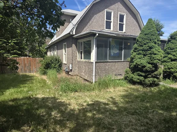 2502 N 2nd St, La Grande, OR 97850