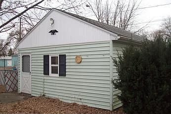 1st image of 227 S Douglas Ave